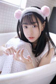 日本少妇做爰片视频