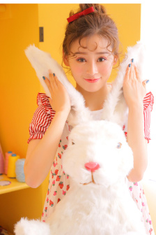 美女的诞生中文版在线观看